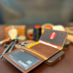 BİDERİ CAESAR HAKİKİ DERİ MAGSAFE KARTLIK KAHVERENGİ